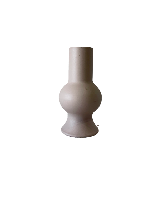 EBER 1- Vase courbé en metal