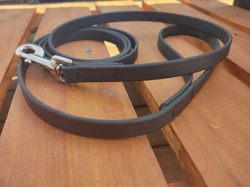 Correa Biothane negra