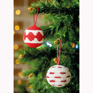 Digital Pattern Baubles with a Sparkle