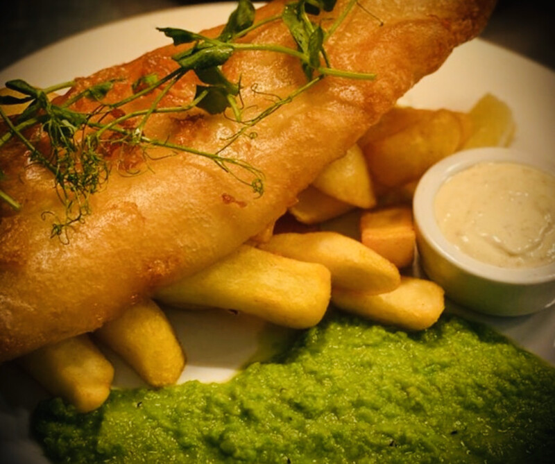 TRADITIONAL FISH AND CHIPS