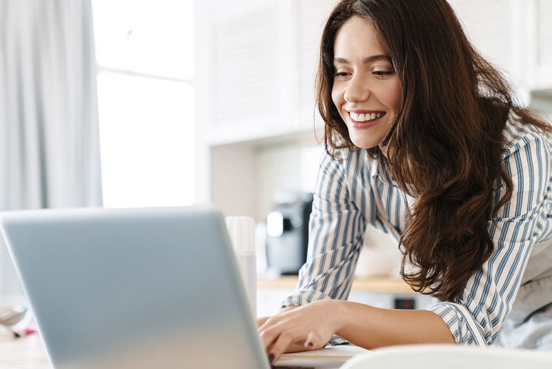 Intensive Online English course PREMIUM II - Evenings Mon-Fri (18:30-20:30)