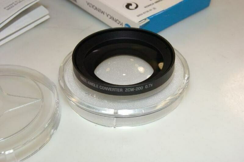 NEW Konica Minolta ZCW-200 Wide-Angle Converter Lens 6735910 for DiMAGE Z10/Z20