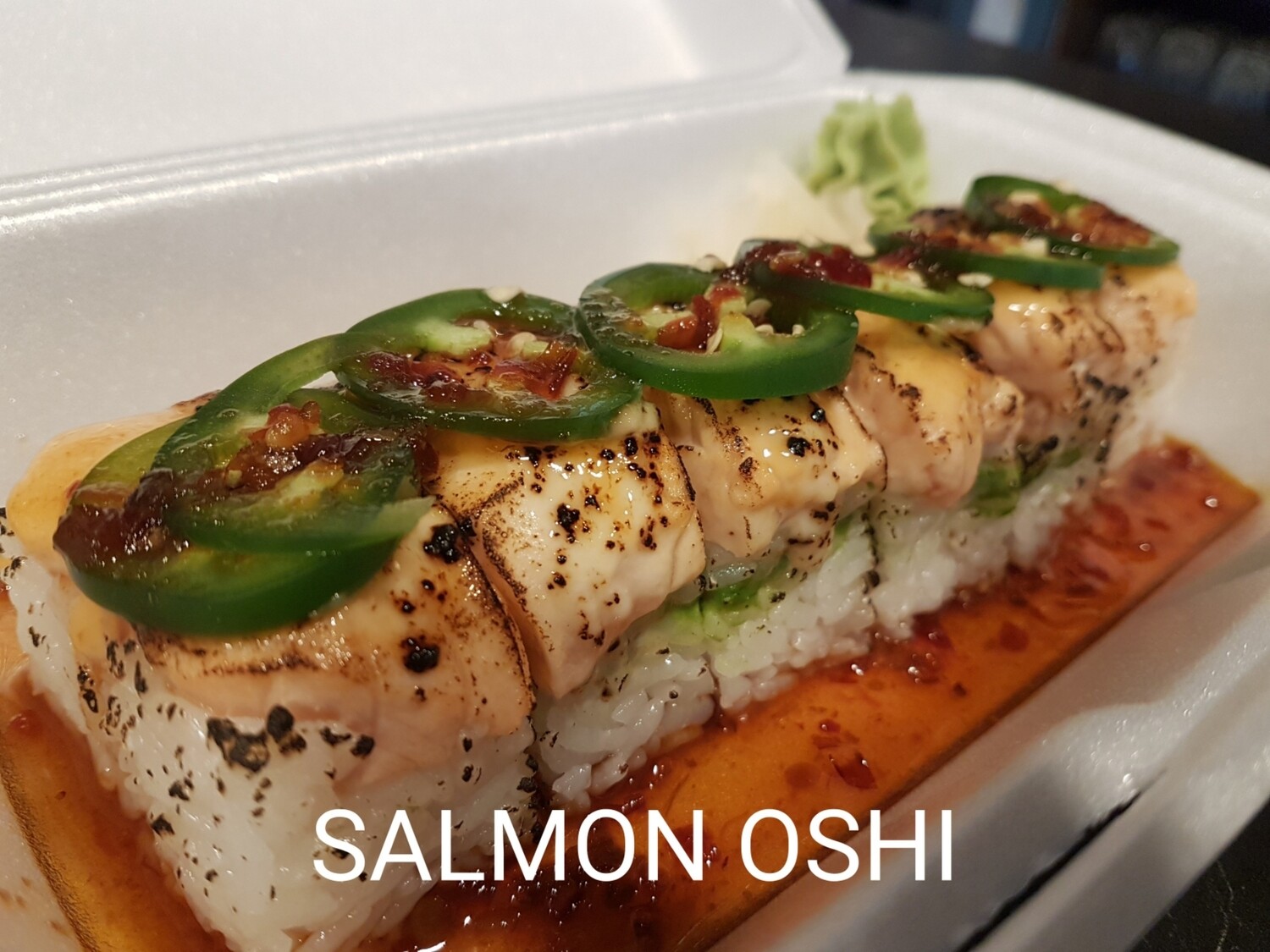 Salmon Oshi
