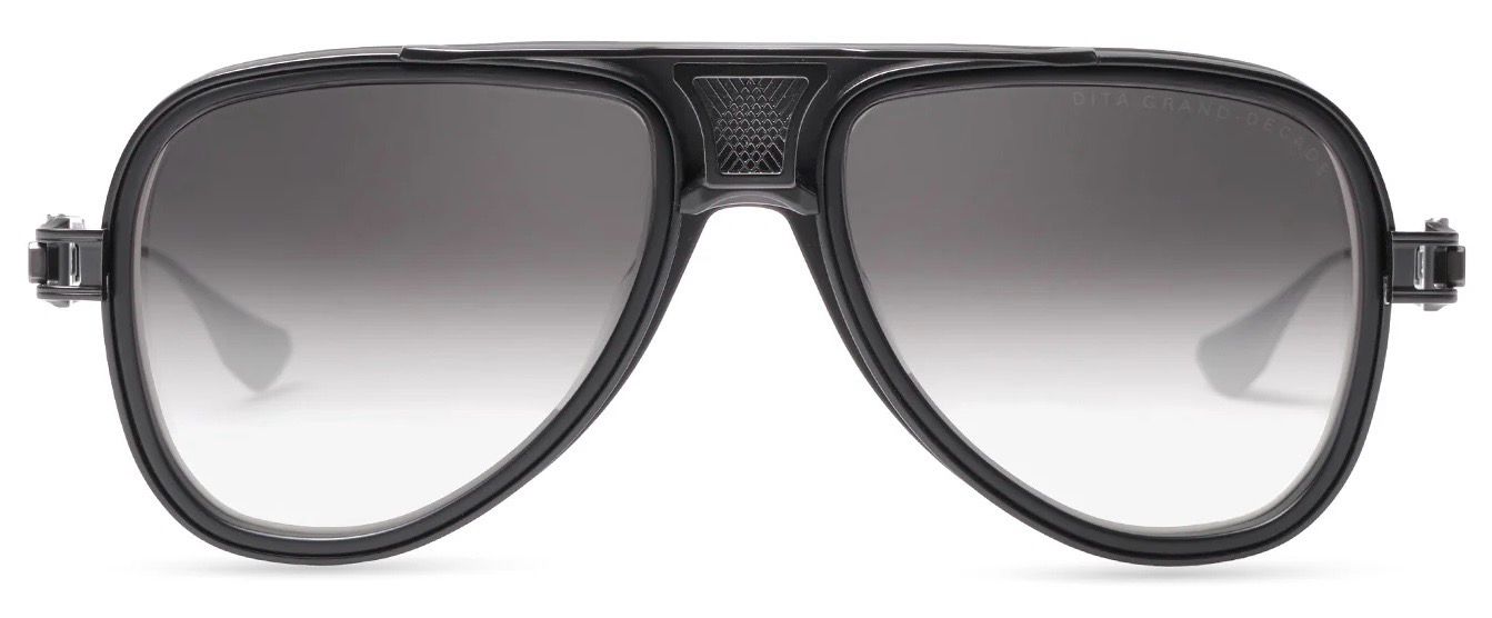 DITA GRAND DECADE 02