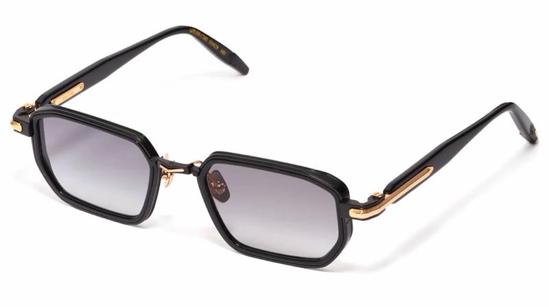 JOHN DALIA MILES C302