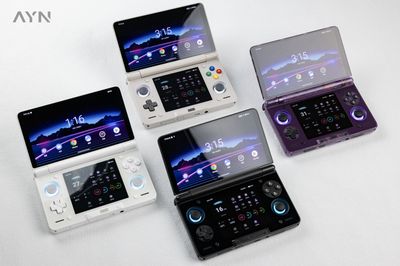 AYN THOR Dual Screen Android Powered Handheld Gaming Device.