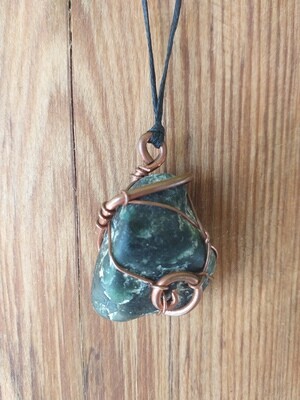 Copper Wire Jade Pendant