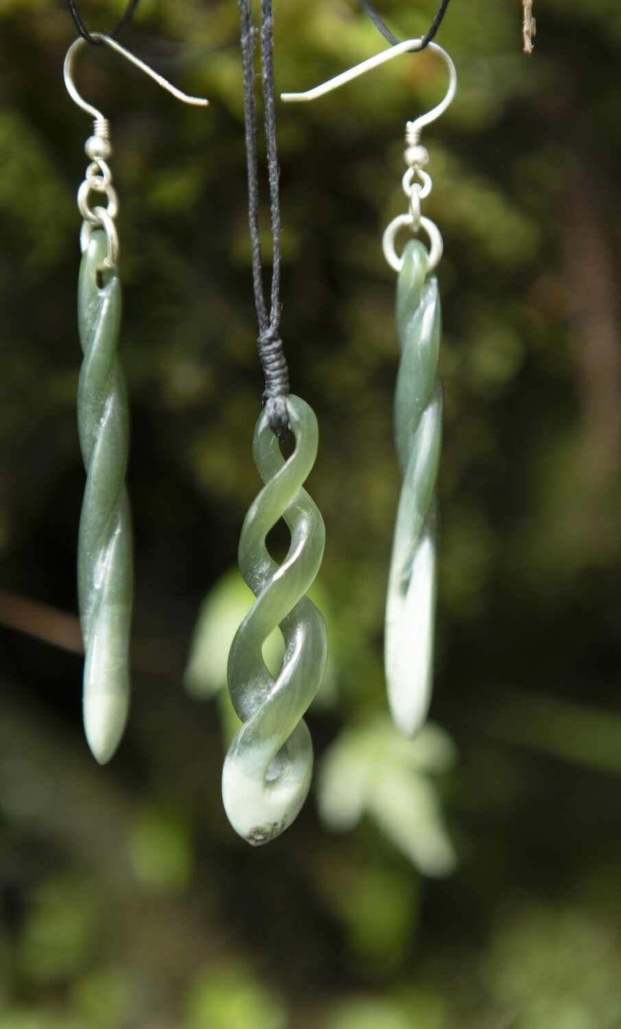 Jade Twist Jewellery Set