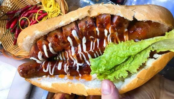 Bánh mì xúc xích
