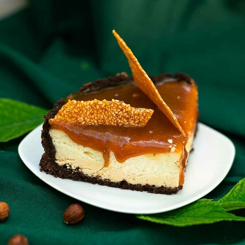 Чизкейк карамель-фундук