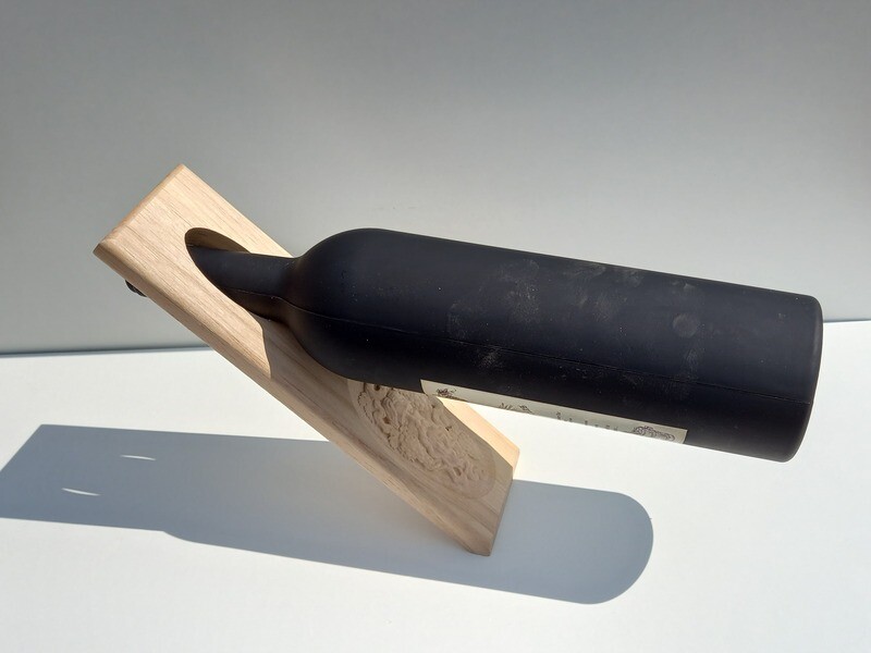 Floating Wine Holder - Grapes