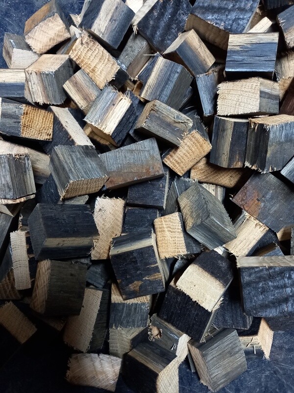 Oak Barrel Chunks - Smoker/BBQ