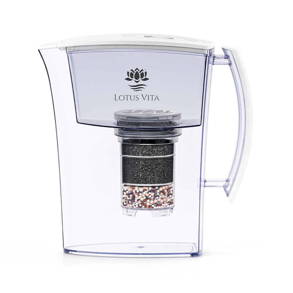 LOTUS Wasserfilter Kanne 1,6L weiß