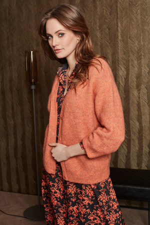 Marie Mero gilet oranje