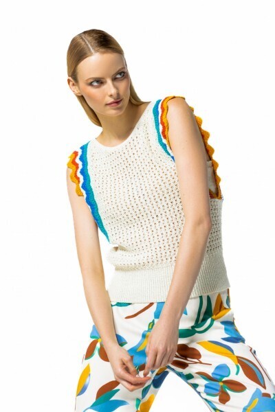 Caroline biss pull 3208 29