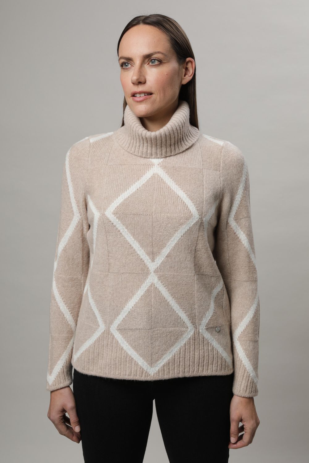 Golléhaug pull 02521 11045 0141