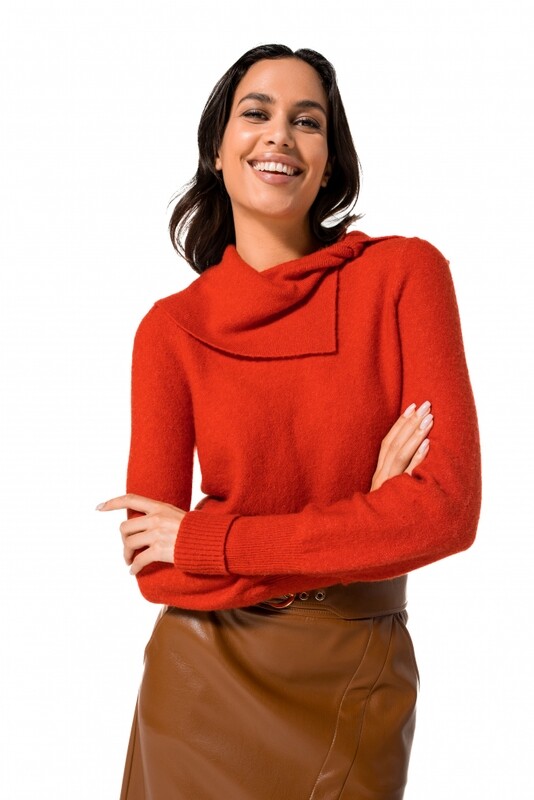 Caroline biss pull 4252 53