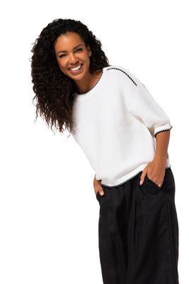 Caroline biss pull wit zwart boordje 1227 19 Caroline biss pull wit zwart boordje 1227 19