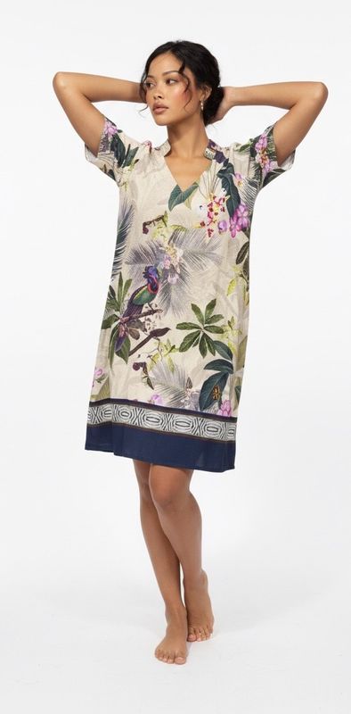 Blueberry kleed 745742 32316 427