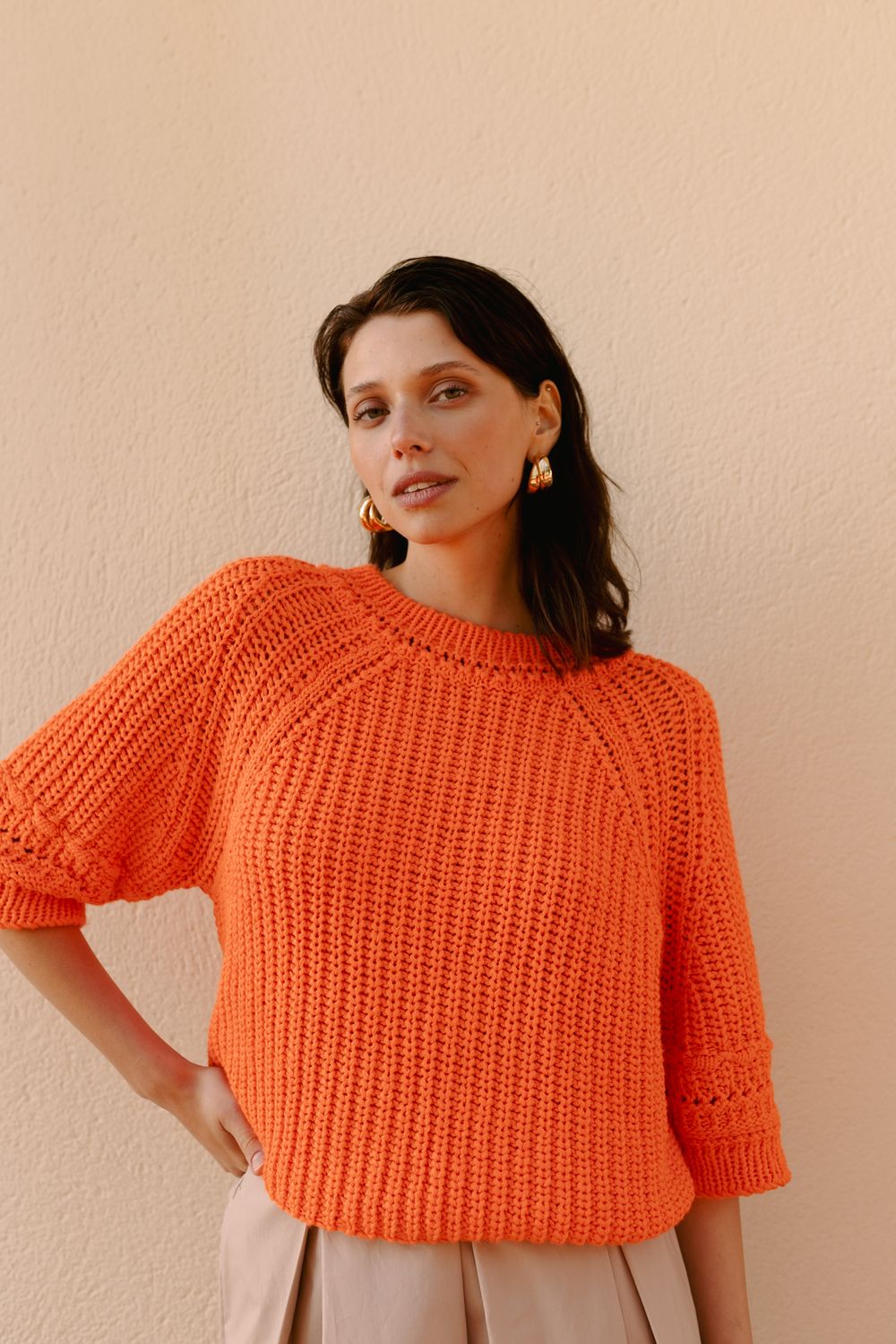 More than that pull oranje tina orange