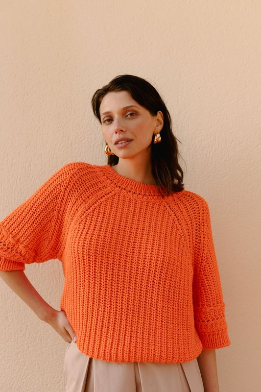 More than that pull oranje tina orange