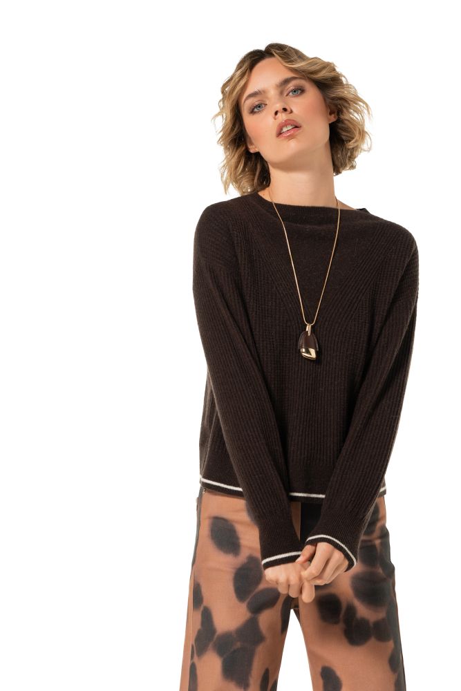 Caroline biss pull bruin 4211 30