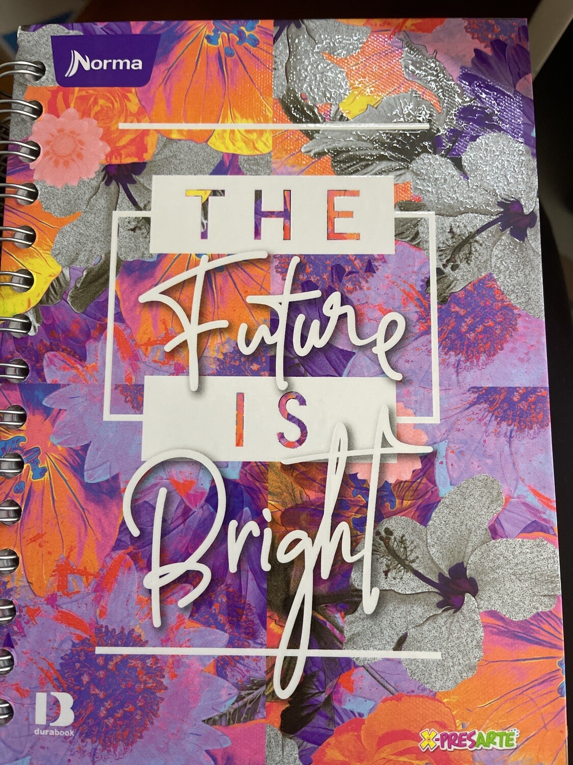 Cuaderno Xpresarte 85  Argollado 80H  Cuadriculado Norma Femenino (Pequeño)