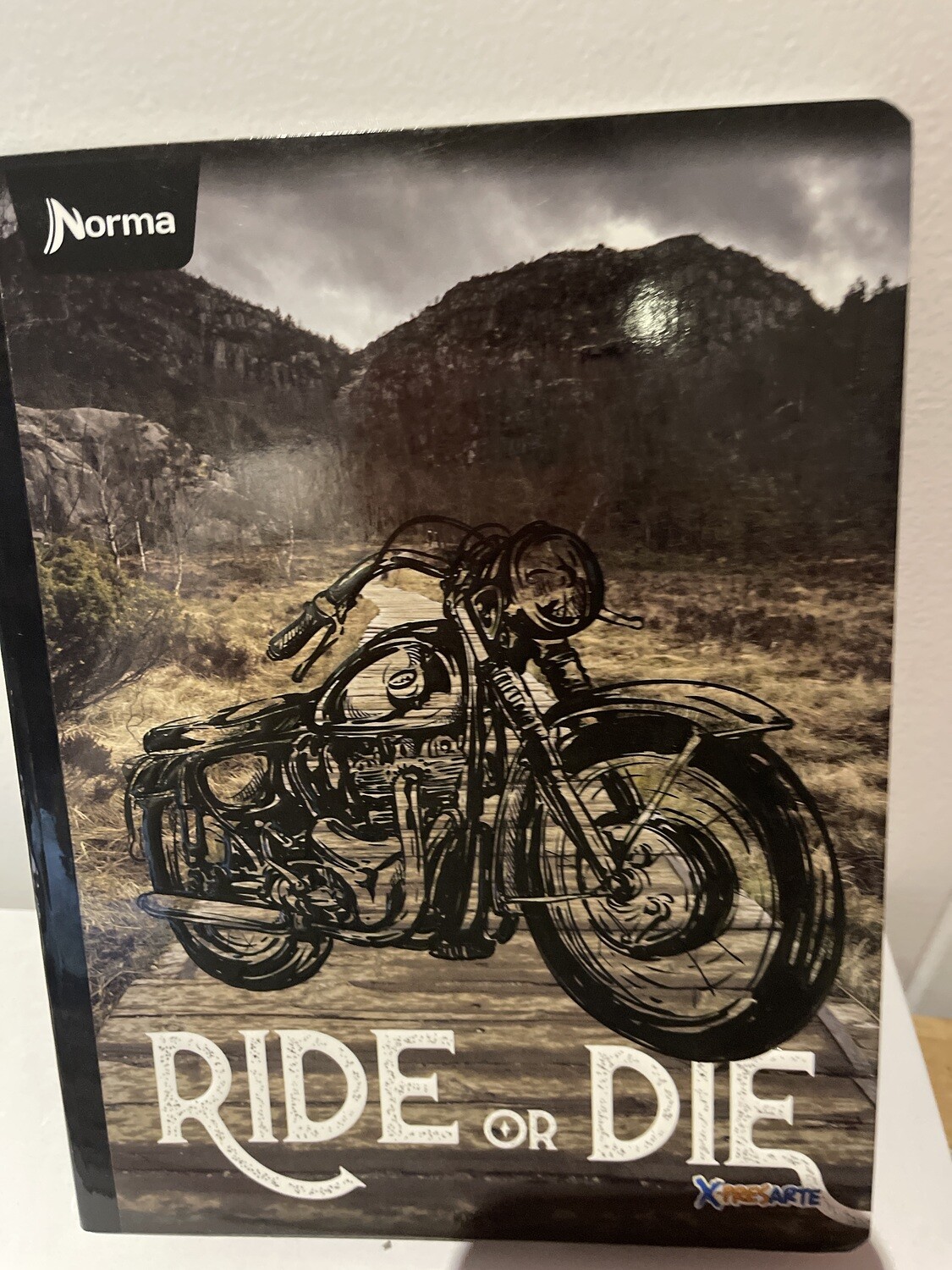 Cuaderno 50H Niño Rayado Cosido Norma X-Presarte