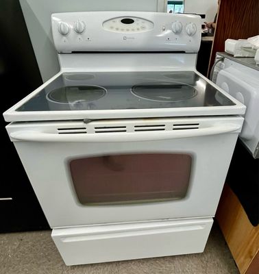 Maytag Electric Range/Oven