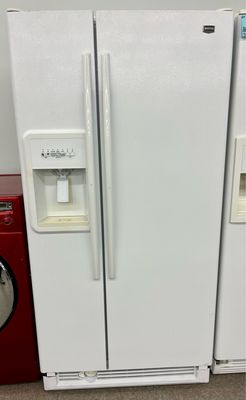 Maytag Side by Side Refrigerator/Freezer w/Icemaker
