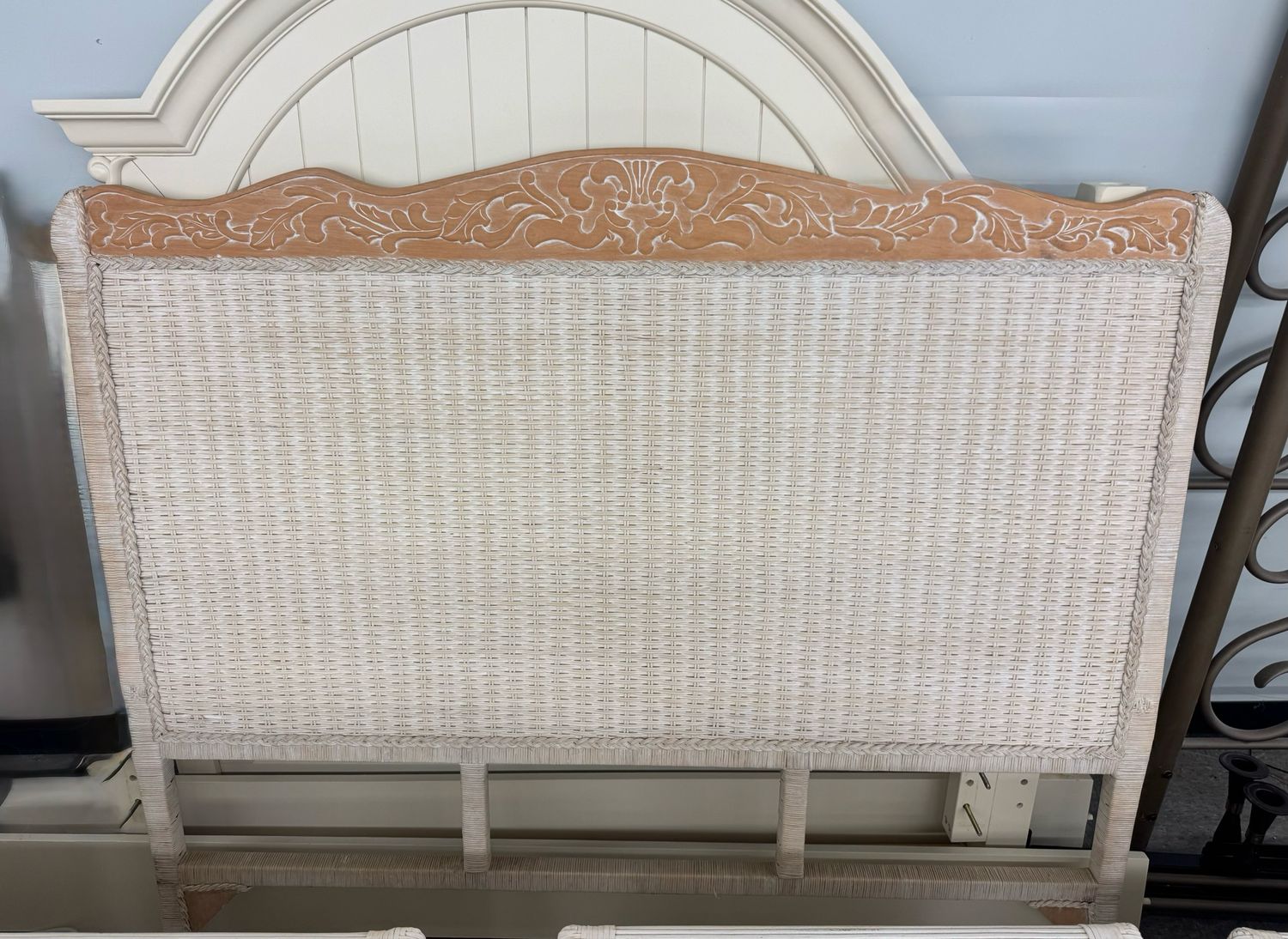 Queen Wall Mount Cottage Wicker Headboard