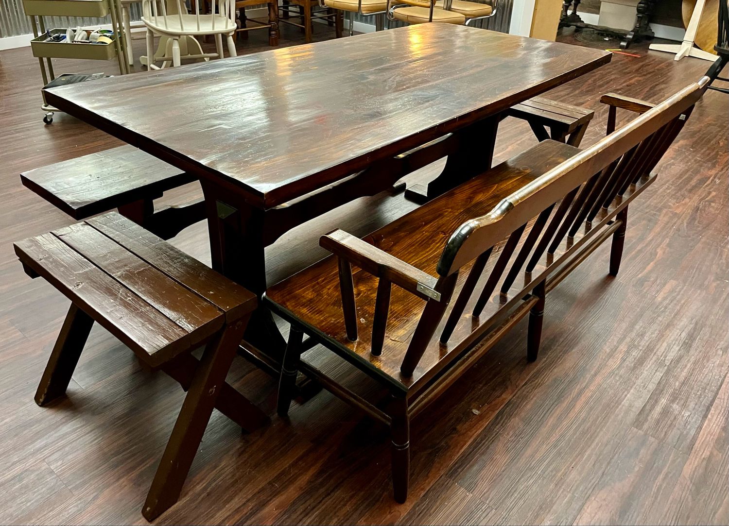 5 Pc. Dining Set; Table w/4 Benches