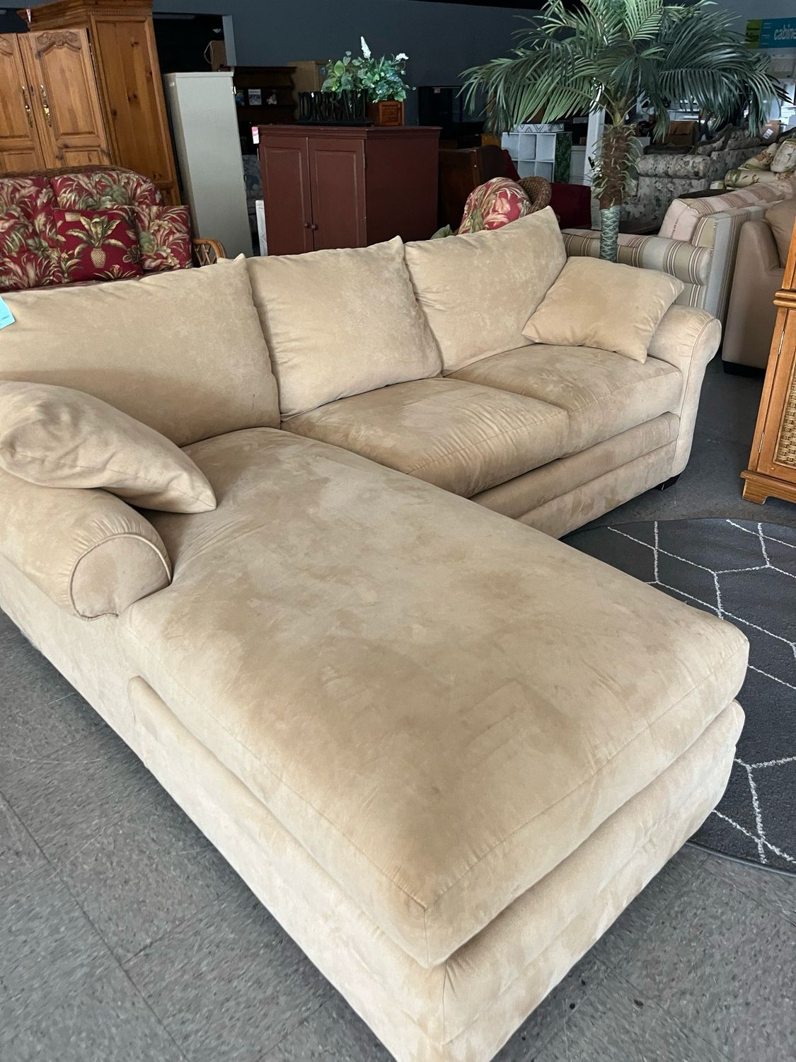 L-Shaped Sectional w/Chaise by Bassett