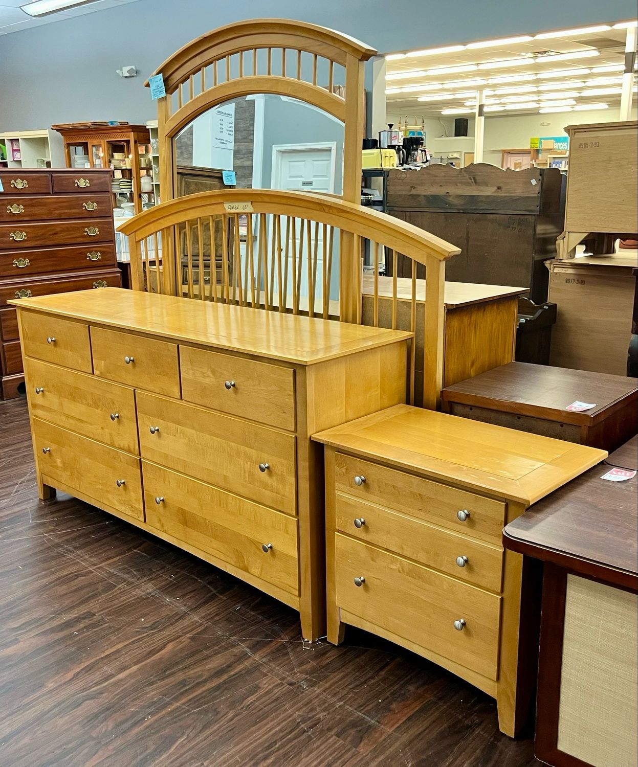 4 Pc. All Wood Queen Bedroom Set by Stanley Furniture