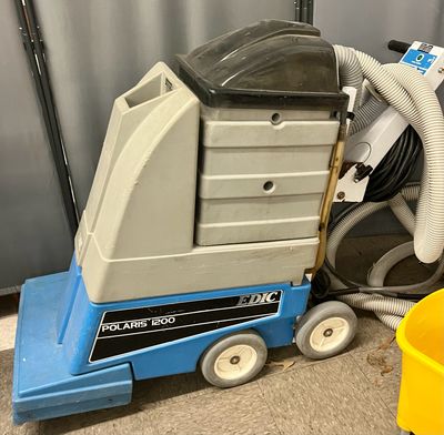 EDIC Polaris 1201PS 12 Gallon Self-Contained Commercial Carpet Extractor