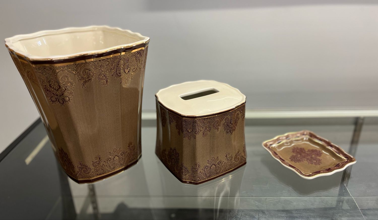 3 PC Ceramic Bathroom Set