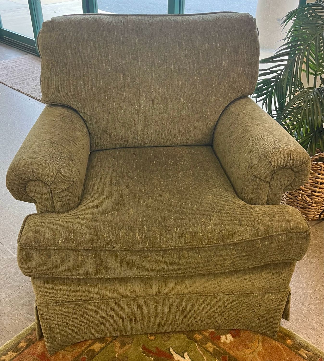 Olive Green Classic Square Upholstered Chair