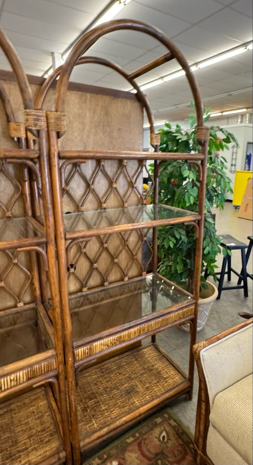 Rounded Top Etagere