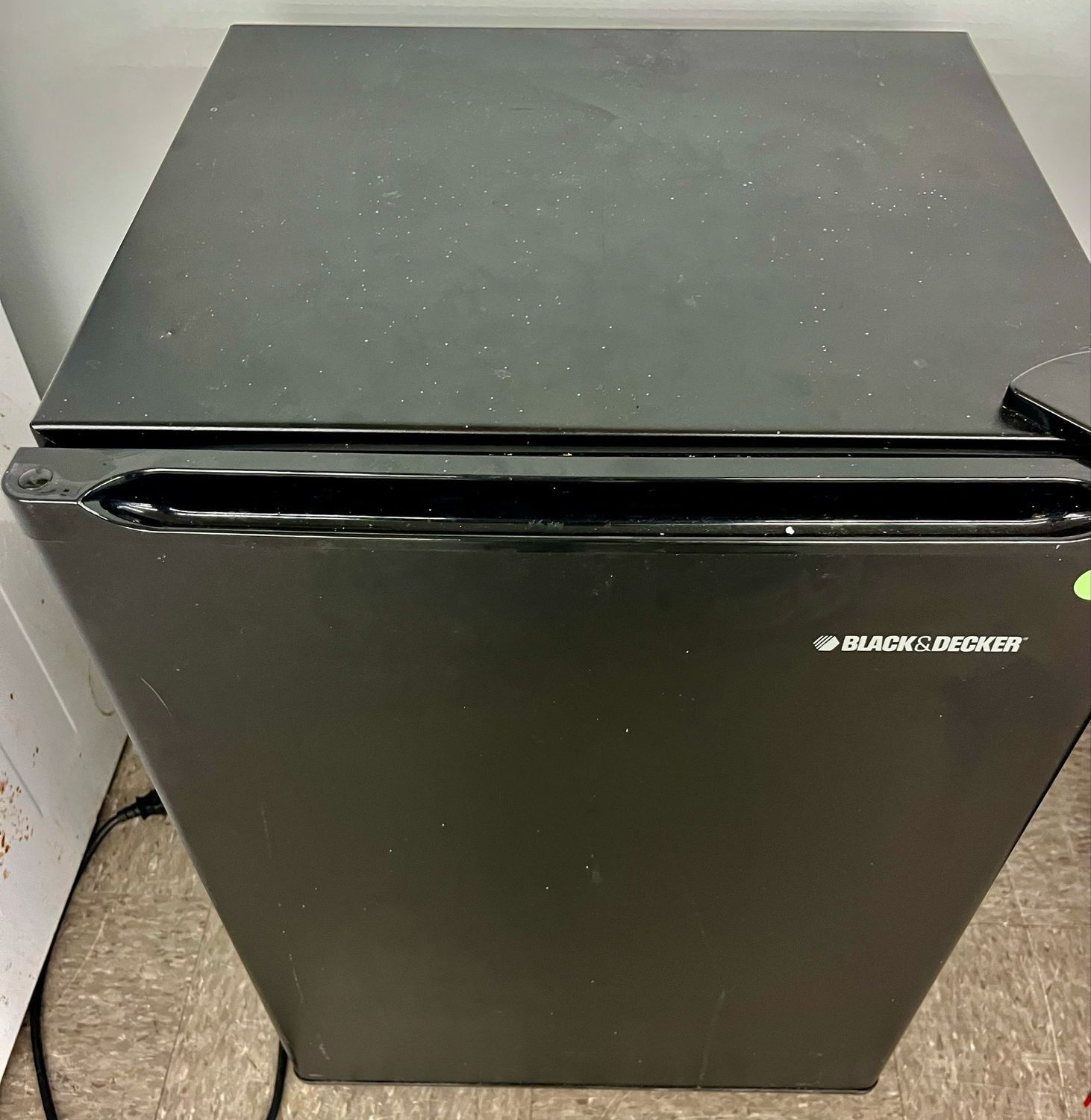 Compact Refrigerator/Freezer by Black &amp; Decker