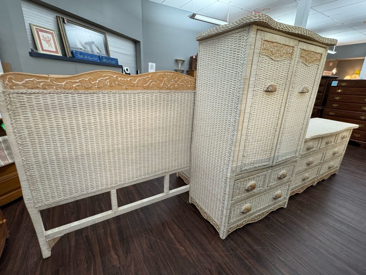 Pier 1 Jamaica Collection 6 PC King Bedroom Suite