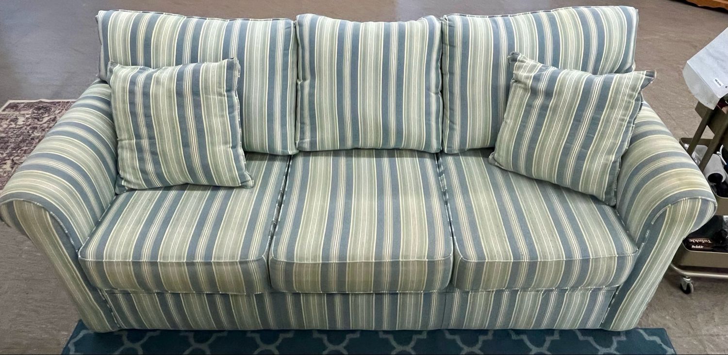 Coastal Striped Sleeper Sofa & Loveseat Coastal Striped Sleeper Sofa & Loveseat
