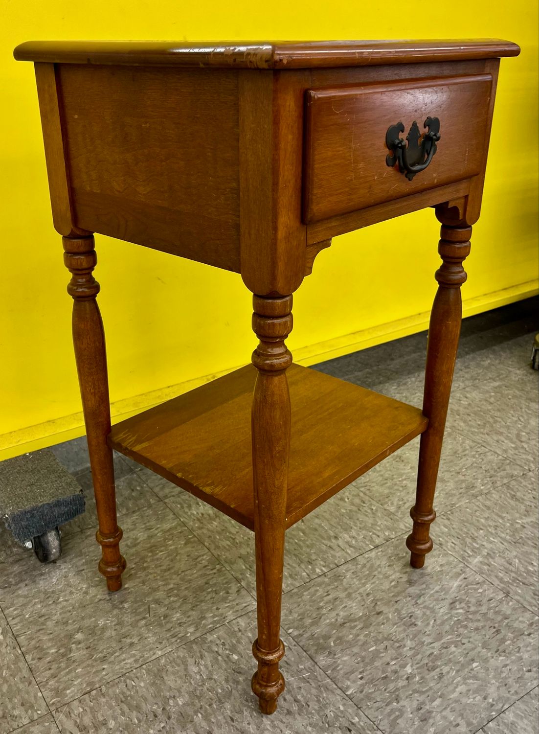 Vintage Maple Nightstand Vintage Maple Nightstand