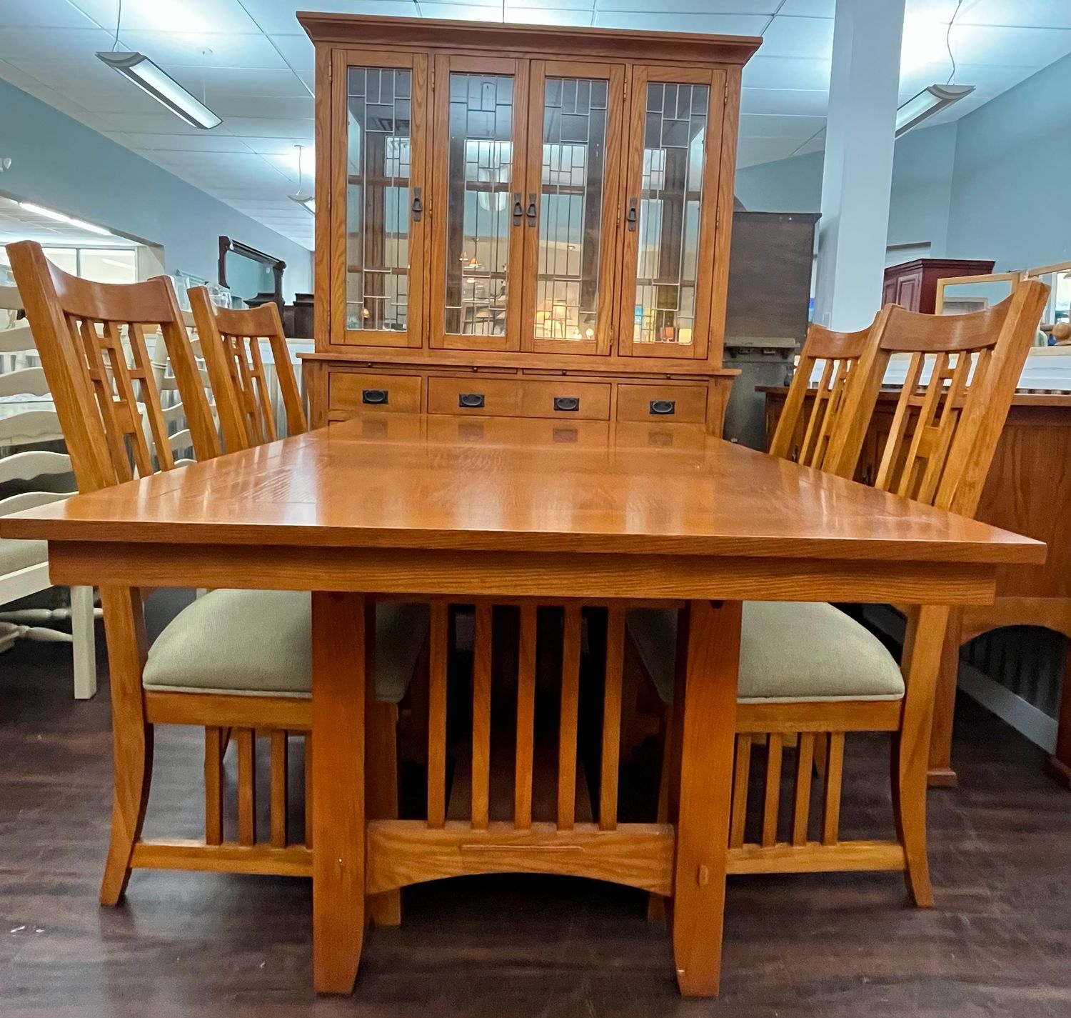 11 PC Mission Style Dining Room Set