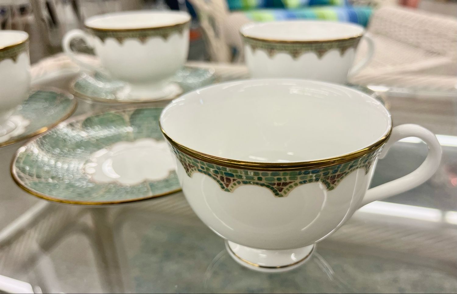 Set Of 4 Cups &amp; Saucers by Lenox