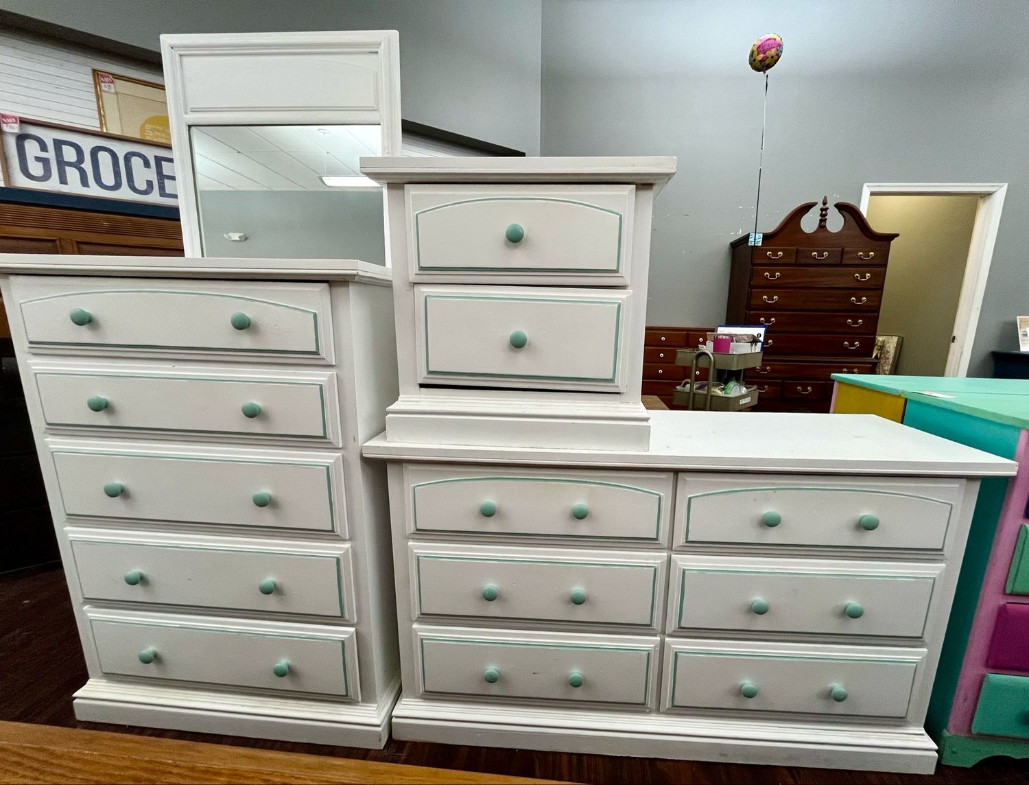 4 PC White &amp; Aqua Bedroom Set