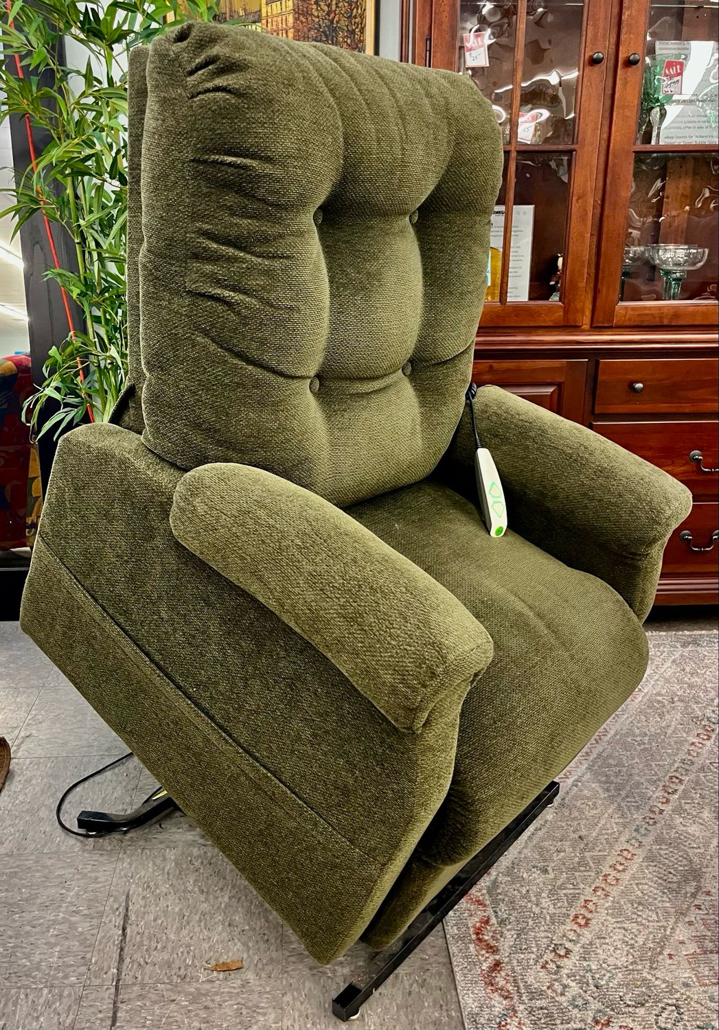 Lifting Recliner Chair Lifting Recliner Chair