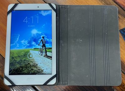 Acer Iconia Tablet A1-840 16GB Acer Iconia Tablet A1-840 16GB