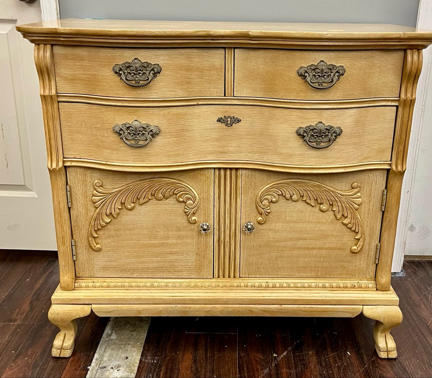Lexington Victorian Styled Dresser Lexington Victorian Styled Dresser