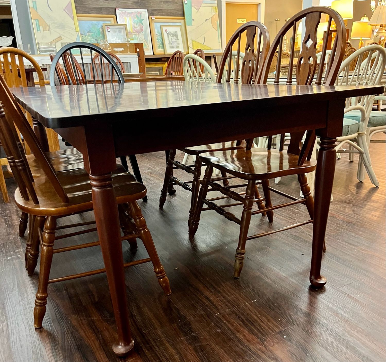 9 PC Dining Set with 6 Chairs & 2 Leaves 9 PC Dining Set with 6 Chairs & 2 Leaves