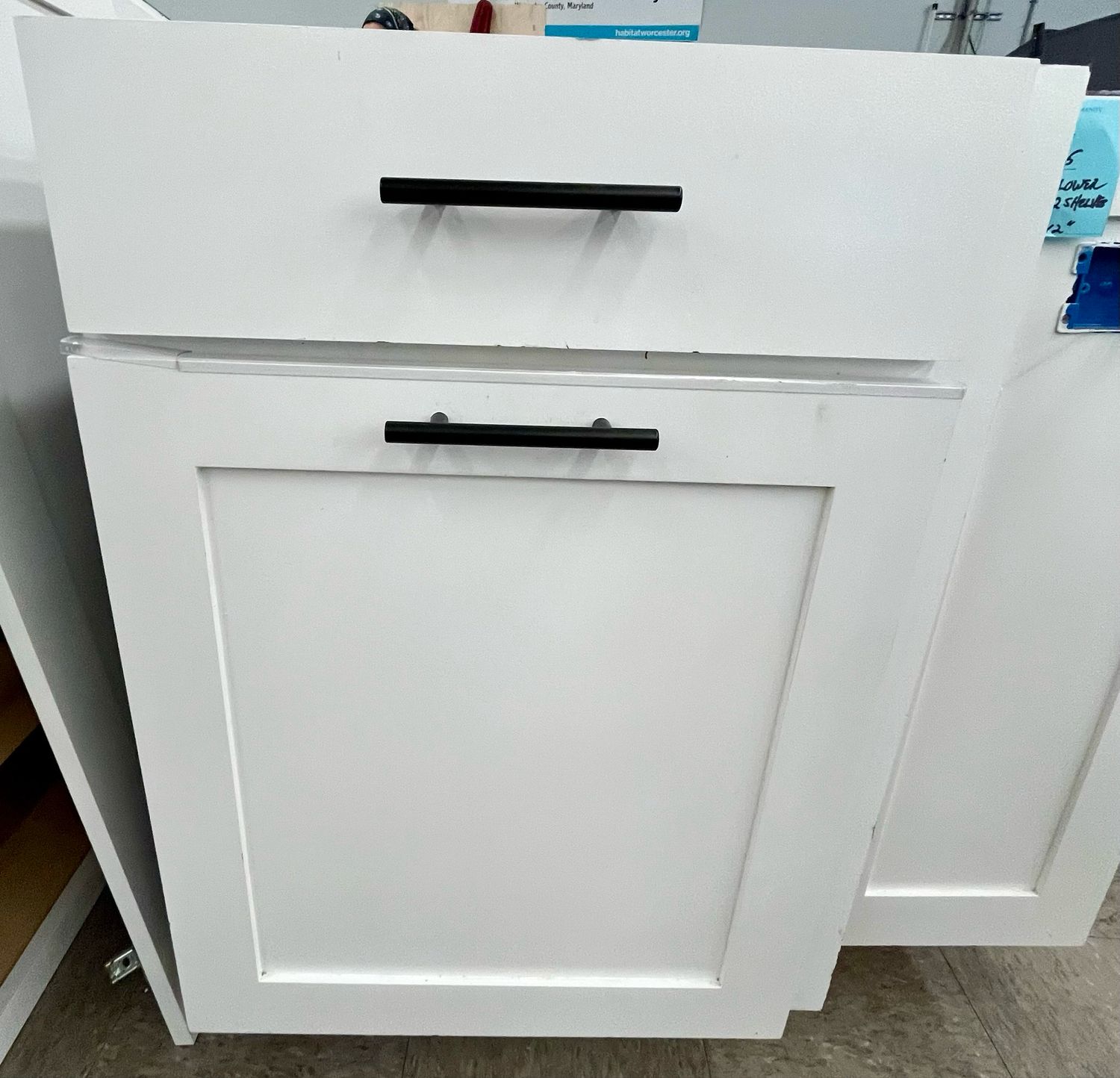 Wellborn Kitchen Cabinet Lower 2 Drawer + Bin